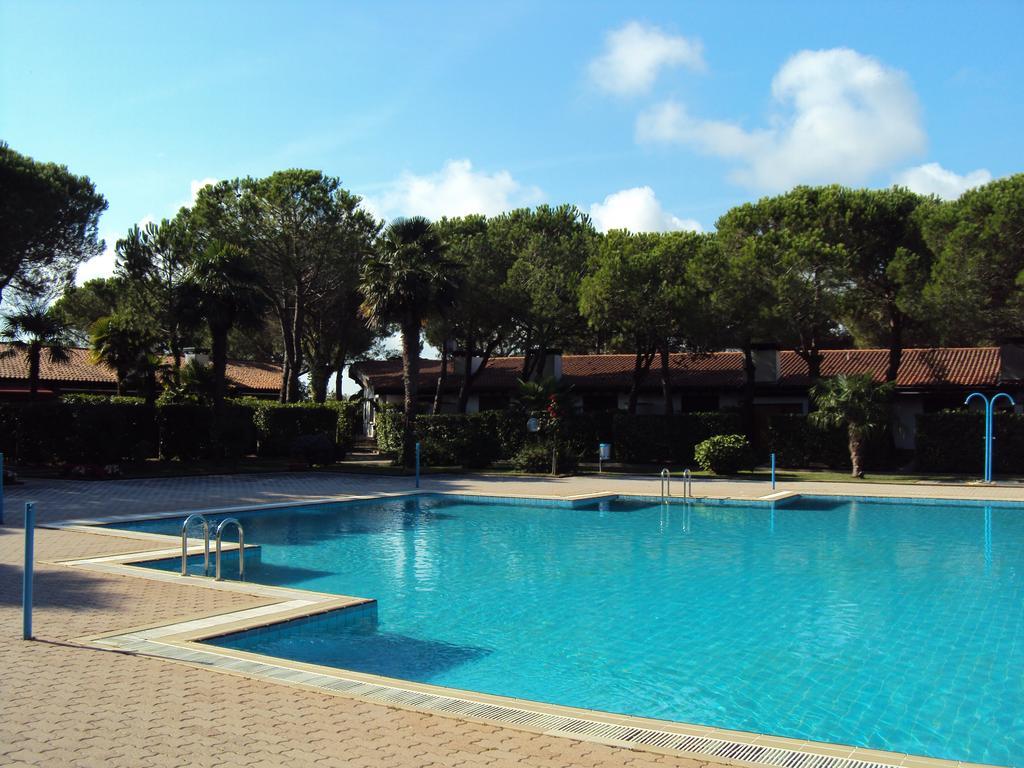 Villetta Corte Grande Villa Aprilia Marittima Exterior photo