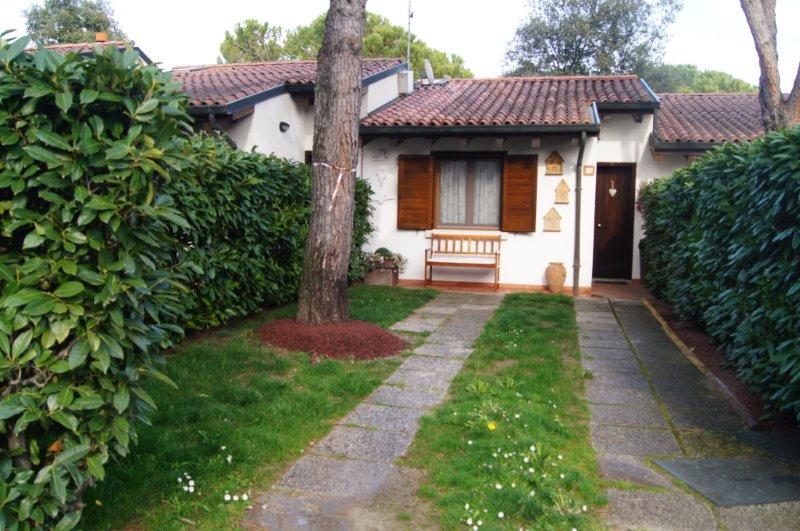 Villetta Corte Grande Villa Aprilia Marittima Exterior photo